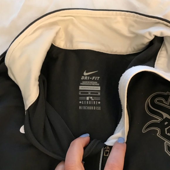 Nike Dri-Fit Chicago White Sox - Picture 4 of 8